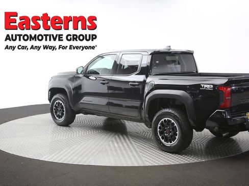 Used 2025 Toyota Tacoma TRD Off-Road AWD/4WD image 62