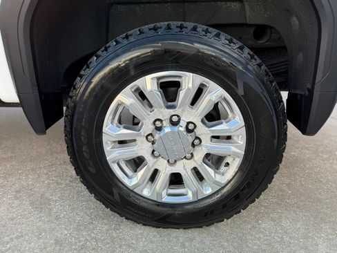Used 2020 GMC Sierra 2500 Denali w/ Denali Ultimate Package AWD/4WD image 15