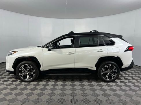 Used 2025 Toyota RAV4 XSE image 9