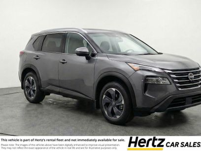 Used 2025 Nissan Rogue SV