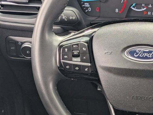 Used 2022 Ford Escape SEL FWD image 17