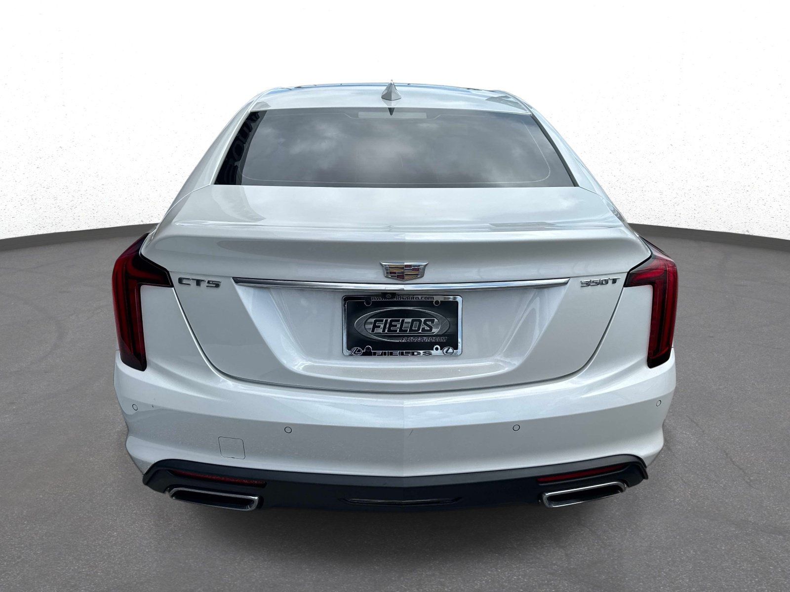Used 2023 Cadillac CT5 Luxury w/ Sun And Sound Package RWD image 4