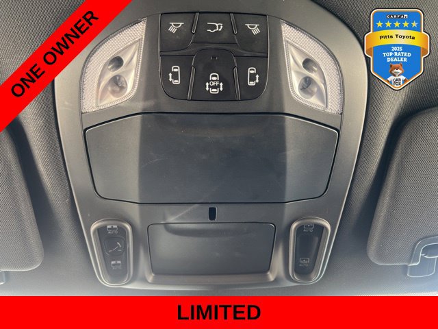 Used 2025 Chrysler Pacifica Limited FWD image 23