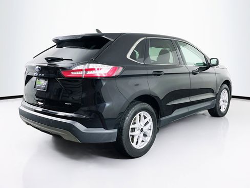 Used 2024 Ford Edge SEL image 9