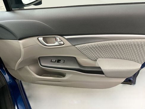 Used 2014 Honda Civic EX image 33