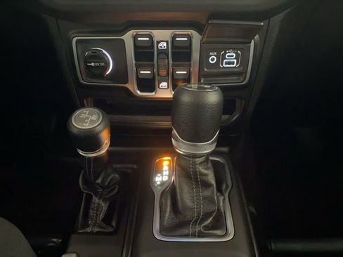 Used 2025 Jeep Wrangler Unlimited Sahara w/ Safety Group image 60