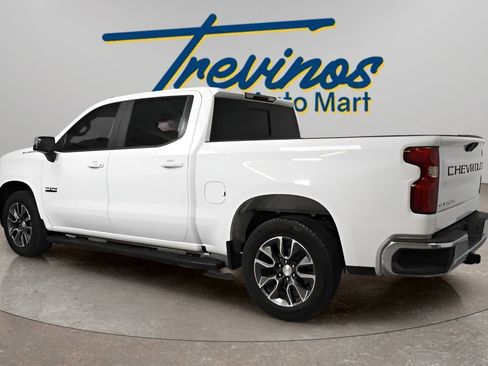 Used 2021 Chevrolet Silverado 1500 LT w/ Texas Edition Plus RWD image 9