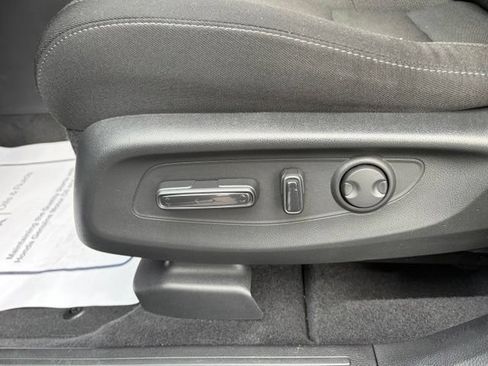 Certified 2024 Honda CR-V EX image 16