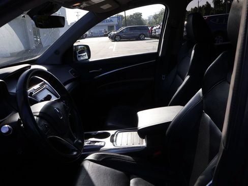 Used 2020 Acura MDX SH-AWD w/ Technology Package image 11