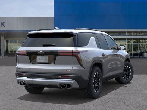 New 2027 Chevrolet Traverse Z71 w/ Driver Confidence Package AWD/4WD image 4