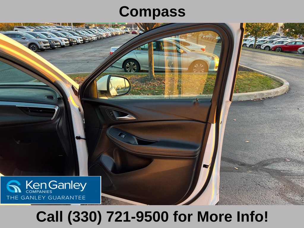 Used 2024 Buick Encore GX Preferred w/ Comfort Package AWD/4WD image 53