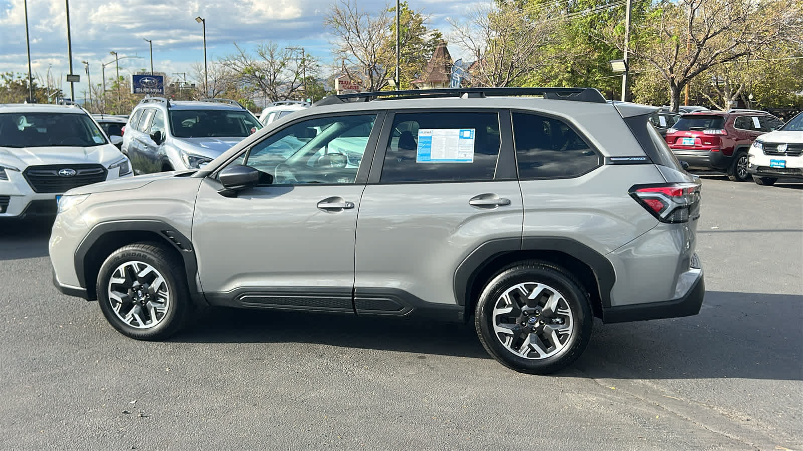 Used 2026 Subaru Forester Premium AWD/4WD image 9