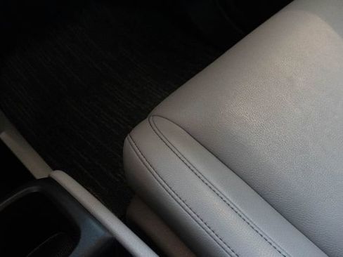 Certified 2023 Honda Odyssey Touring image 38