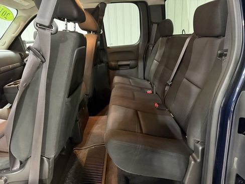 Used 2010 GMC Sierra 2500 SLE image 29