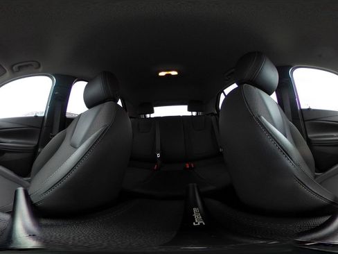 Used 2025 Buick Encore GX Preferred image 40