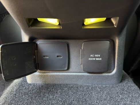 Used 2025 Ford Bronco Outer Banks AWD/4WD image 17