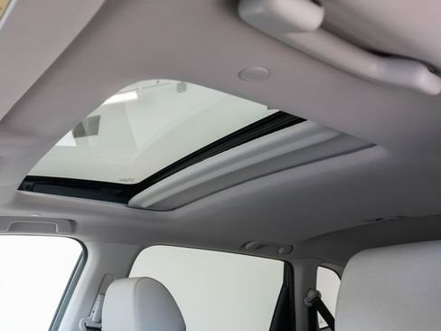 Certified 2024 Honda CR-V EX image 4