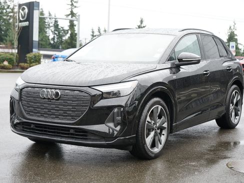 Used 2024 Audi Q4 e-tron Premium Plus w/ Premium Plus image 9