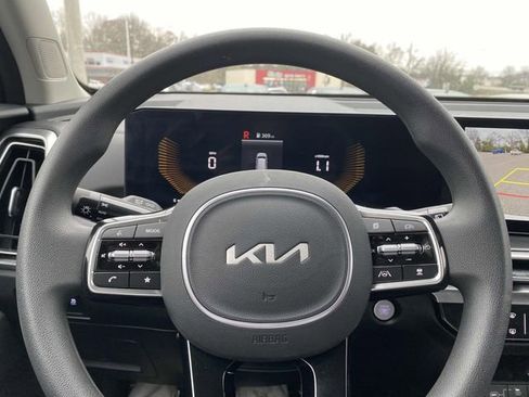 New 2024 Kia Sorento LX image 23