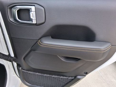 New 2026 Jeep Gladiator Sport image 22