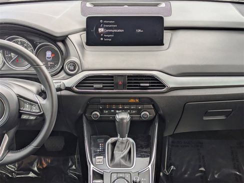 Used 2022 MAZDA CX-9 Touring image 13