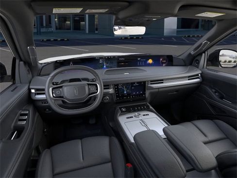 New 2025 Lincoln Navigator Reserve w/ Jet Appearance Package image 9
