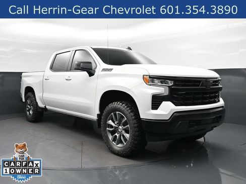 Used 2026 Chevrolet Silverado 1500 LT w/ Z71 Off-Road Package AWD/4WD image 9