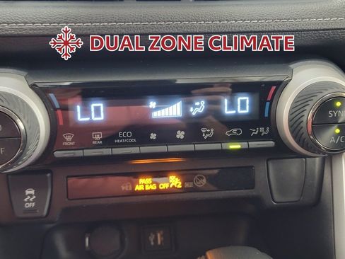 Used 2023 Toyota RAV4 LE AWD/4WD image 22