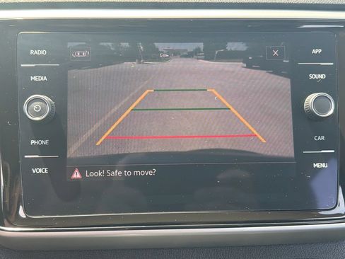 Certified 2023 Volkswagen Atlas SE AWD/4WD image 16