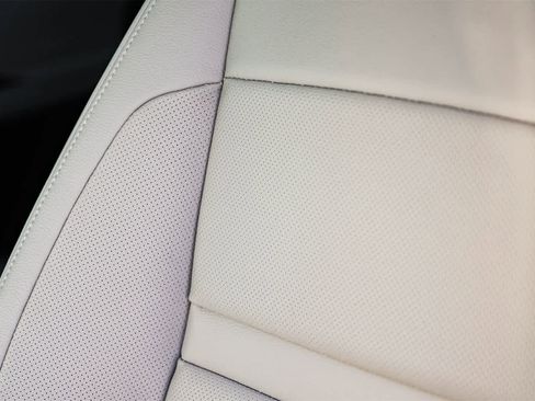 New 2026 Land Rover Range Rover Evoque S image 26