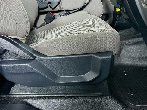 Used 2022 Ford F250 XLT w/ XLT Value Package image 23