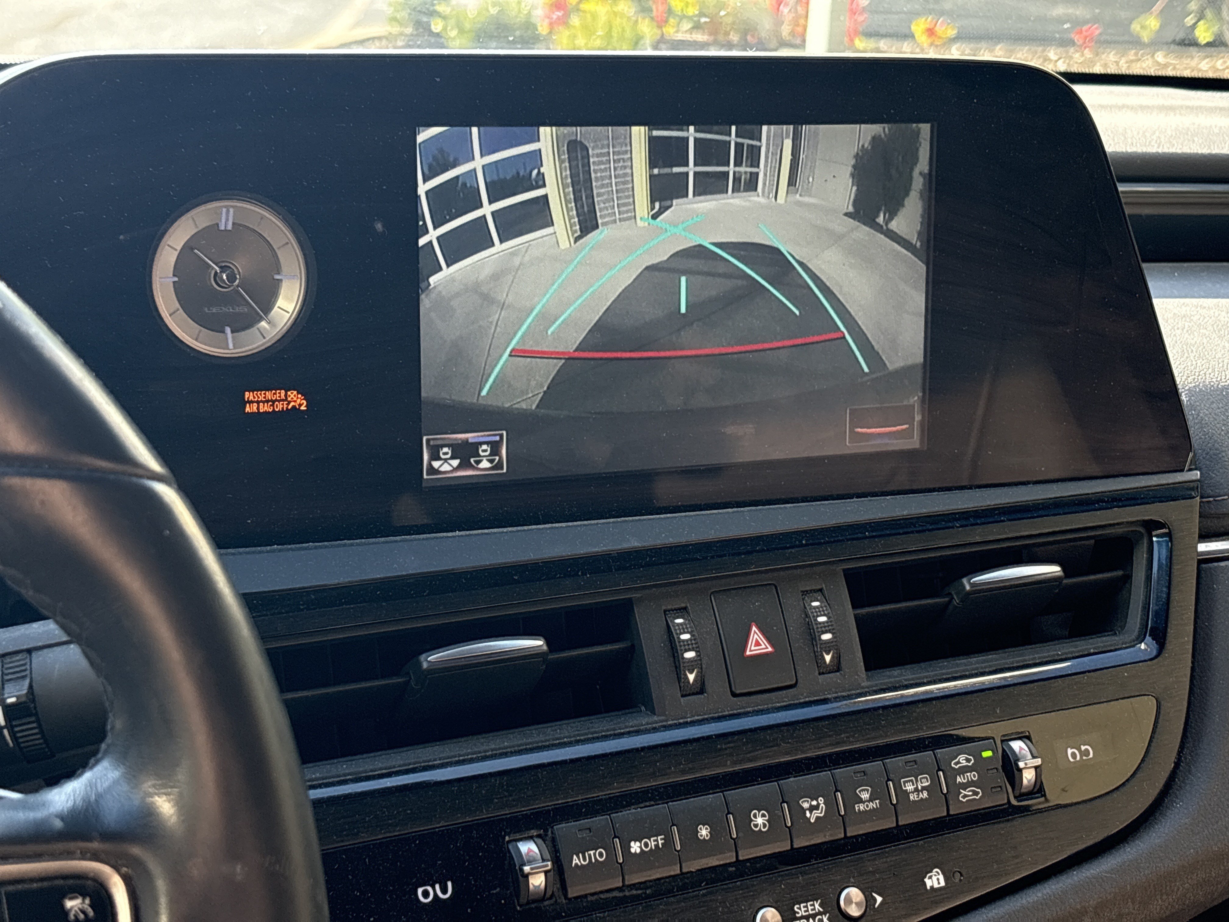 Used 2022 Lexus ES 300h FWD image 25