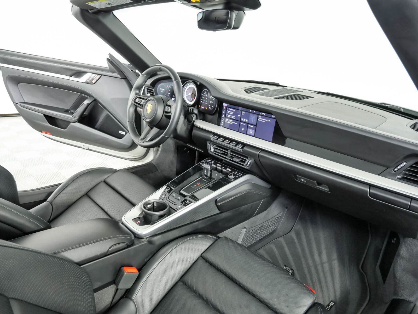 Certified 2021 Porsche 911 AWD/4WD image 18