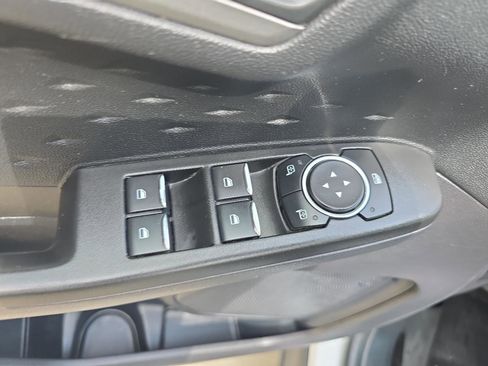 Used 2020 Ford Escape S AWD/4WD image 17