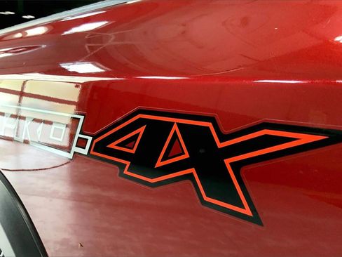 Certified 2022 Nissan Frontier PRO-4X w/ Pro-4X Premium Package image 7