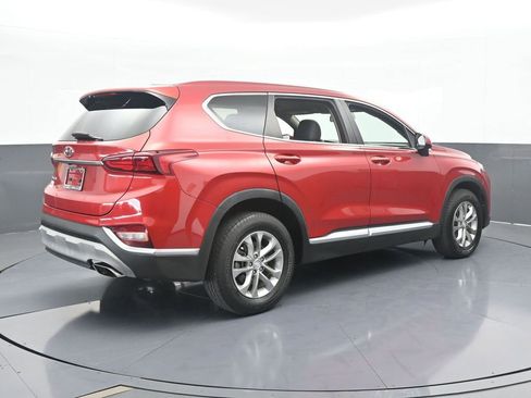 Used 2019 Hyundai Santa Fe SE image 6