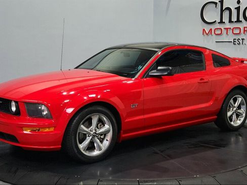 Used 2006 Ford Mustang GT RWD image 5