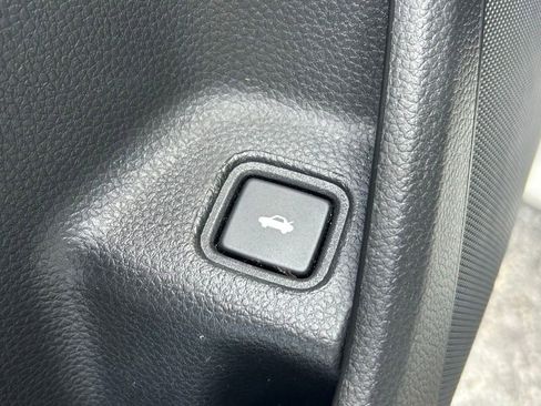 Used 2022 Honda Accord Sport image 34