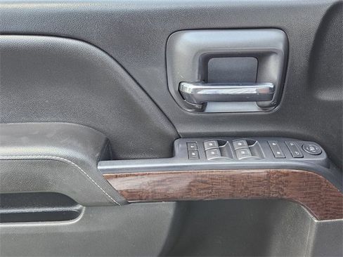 Used 2018 GMC Sierra 1500 SLE w/ SLE Value Package image 26