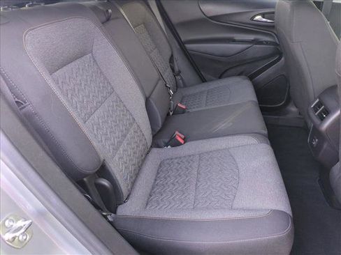 Used 2024 Chevrolet Equinox LT image 19