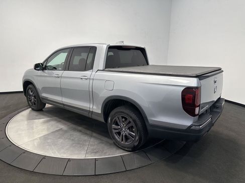 Used 2020 Honda Ridgeline Sport image 5