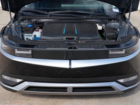 Used 2022 Hyundai Ioniq 5 SE w/ Cargo Package RWD image 7