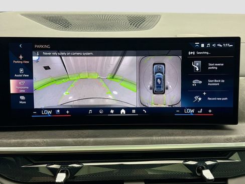 Certified 2026 BMW X7 xDrive40i w/ Premium Package AWD/4WD image 15