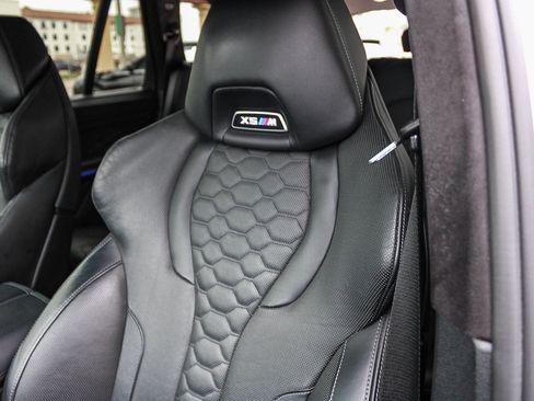 Used 2021 BMW X5 M w/ Executive Package AWD/4WD image 21
