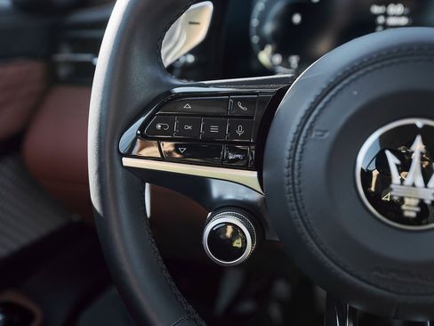 Used 2024 Maserati GranTurismo Modena image 48