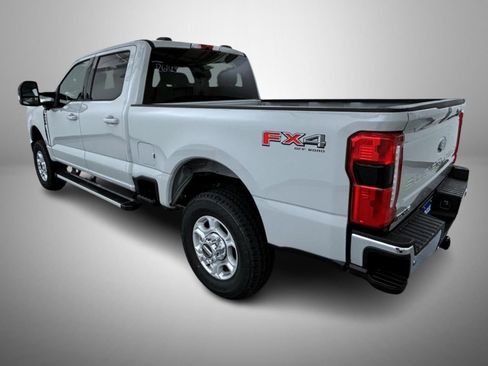 New 2026 Ford F250 XLT AWD/4WD image 7