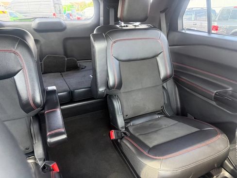 Used 2023 Ford Explorer ST-Line AWD/4WD image 67