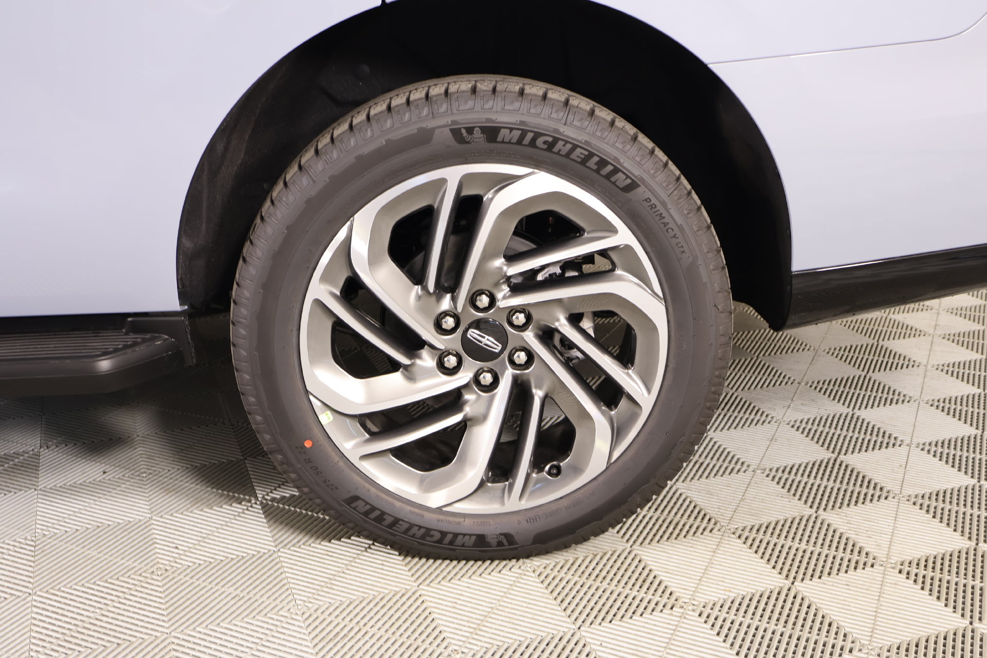New 2026 Lincoln Navigator Premiere AWD/4WD image 19