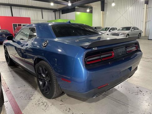 Used 2020 Dodge Challenger SXT w/ Blacktop Package RWD image 4