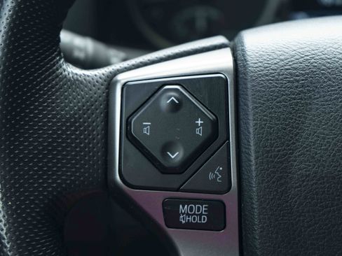 Used 2023 Toyota Tacoma SR5 RWD image 21